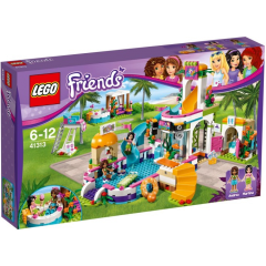 Lego Friends 41313 Letní bazén v městečku Heartlake -  balení 