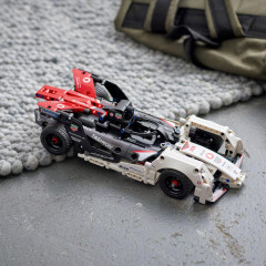 LEGO Technic 42137 Formule E Porsche 99X Electric