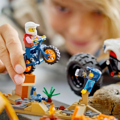 LEGO® City 60387 Dobrodružství s teréňákem 4x4