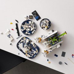 LEGO®  Star Wars™ 75301 R2-D2™