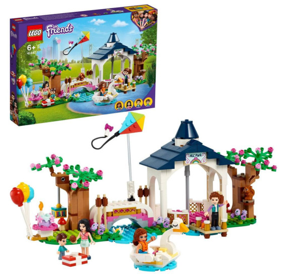 LEGO Friends 41447 Park v městečku Heartlake