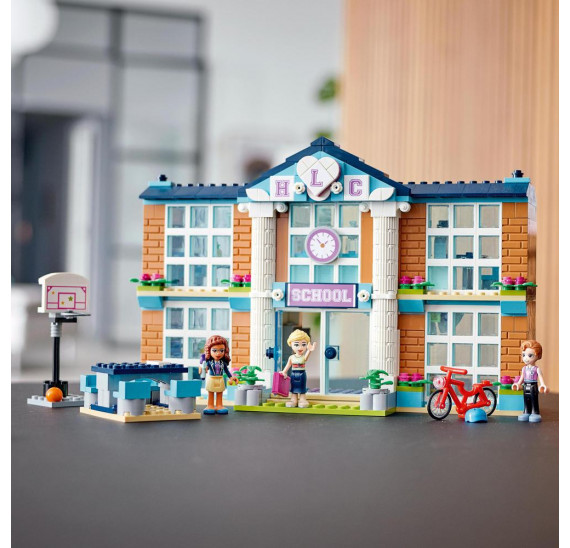 LEGO® Friends 41682 Škola v městečku Heartlake