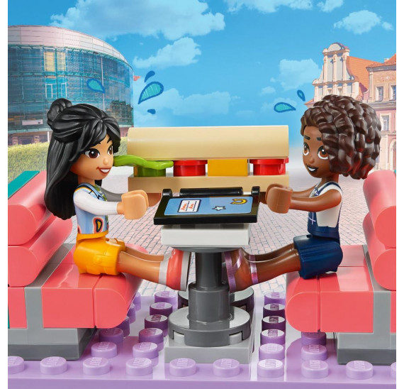 LEGO® Friends 41728 Bistro v centru městečka Heartlake