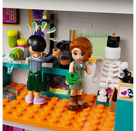 LEGO® Friends 41731 Mezinárodní škola v městečku Heartlake