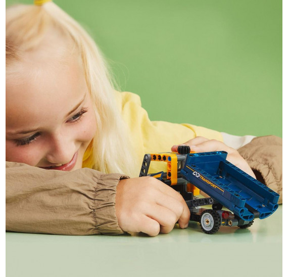 LEGO® Technic 42147 Náklaďák se sklápěčkou 
