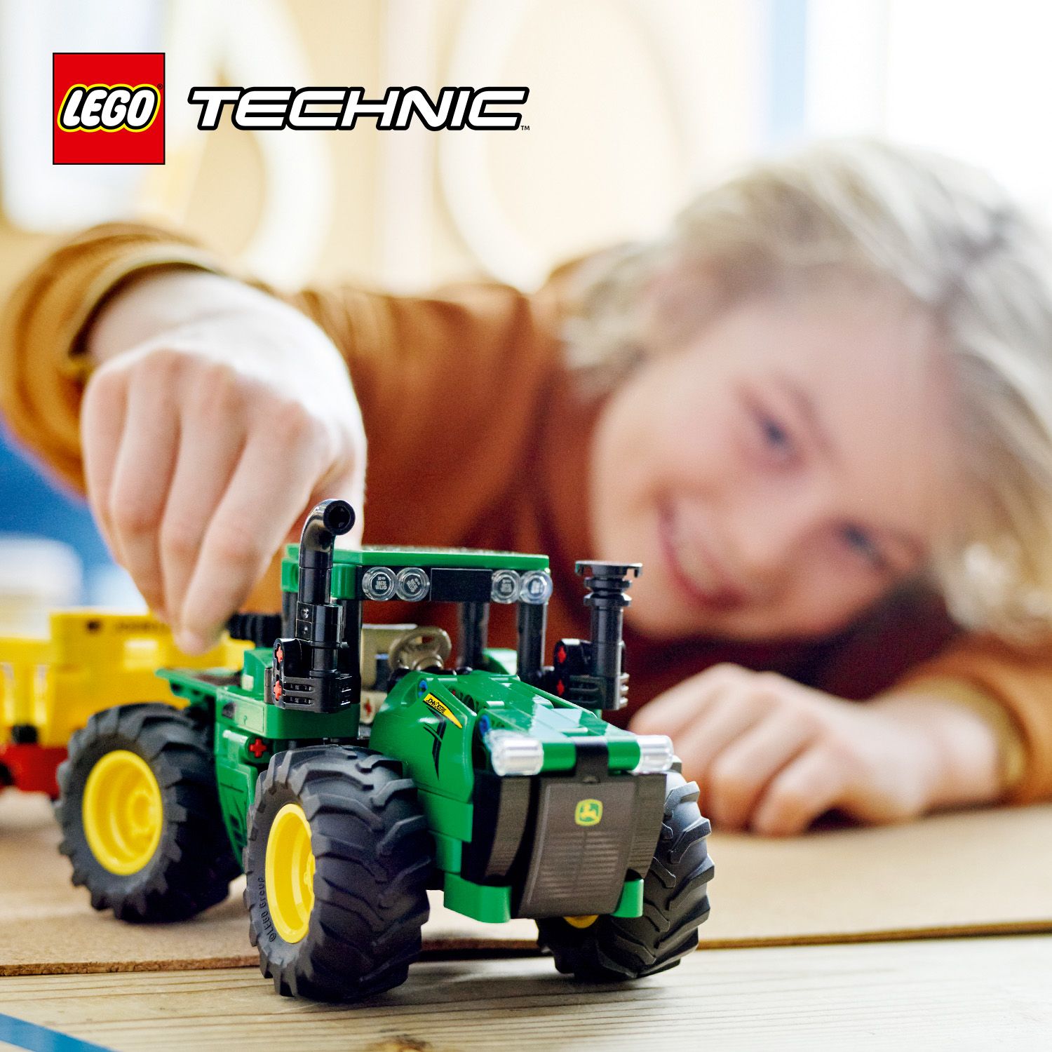 Veselé stavanie traktora John Deere pre deti