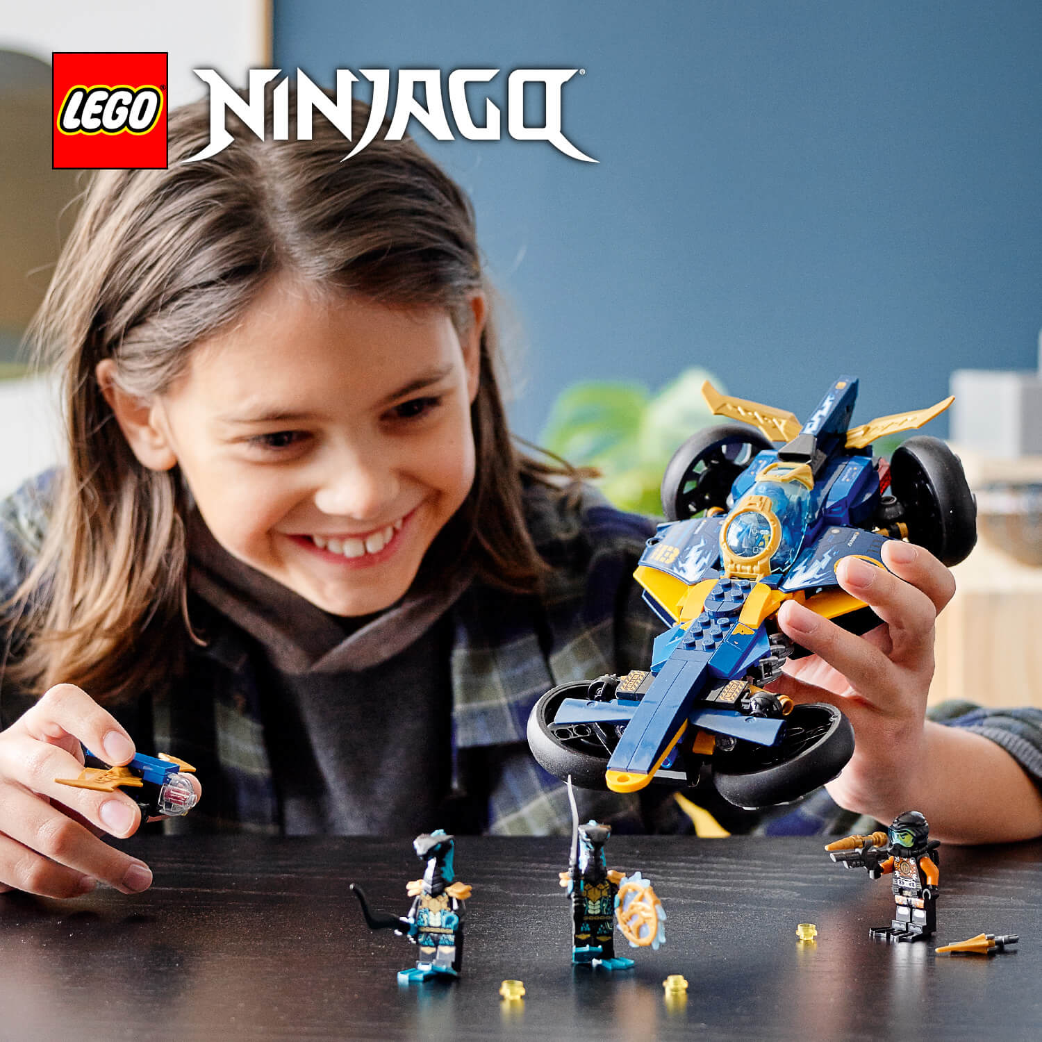 Parádní NINJAGO® vozidlo 2 v 1